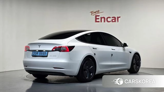Tesla Model 3 2022 Белый из Кореи
