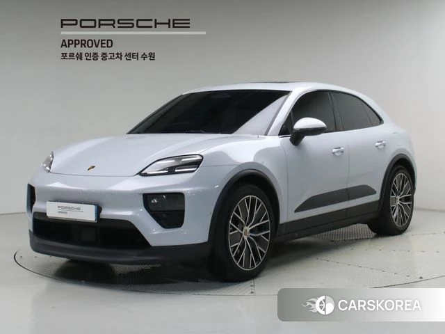 Porsche Makan EV 2025 Белый из Кореи