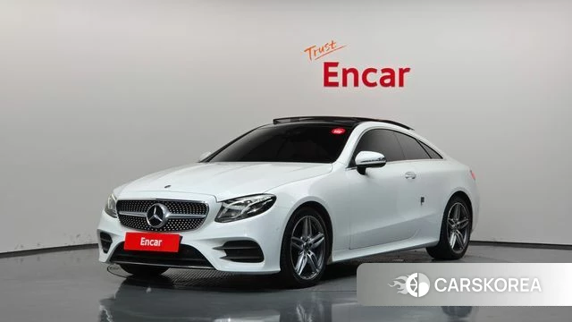 Mercedes-Benz E-Class W213 2019 Белый из Кореи