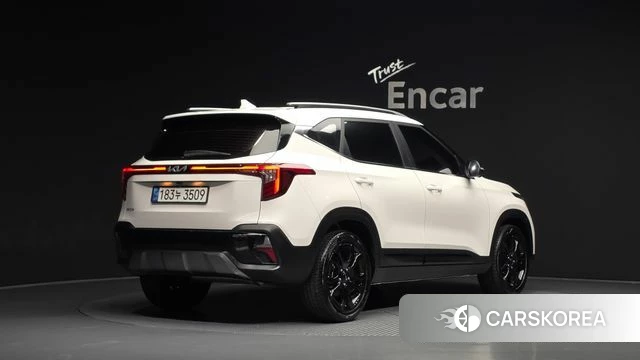 Kia The New Seltos 2023 Белый из Кореи