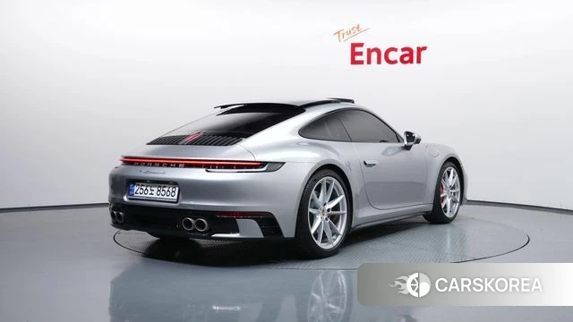 Porsche 911(992) 2024 Серебряный из Кореи