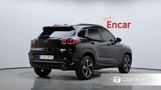 Chevrolet (GM Daewoo) The New Trail Blazer 2024 Черный из Кореи