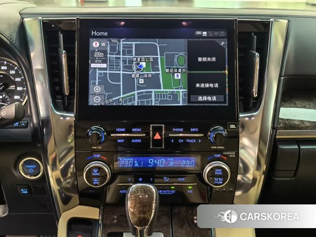 Toyota Alphard 2021 Черный из Китая