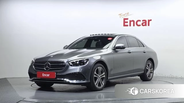 Mercedes-Benz E-Class W213 2022 Серый из Кореи