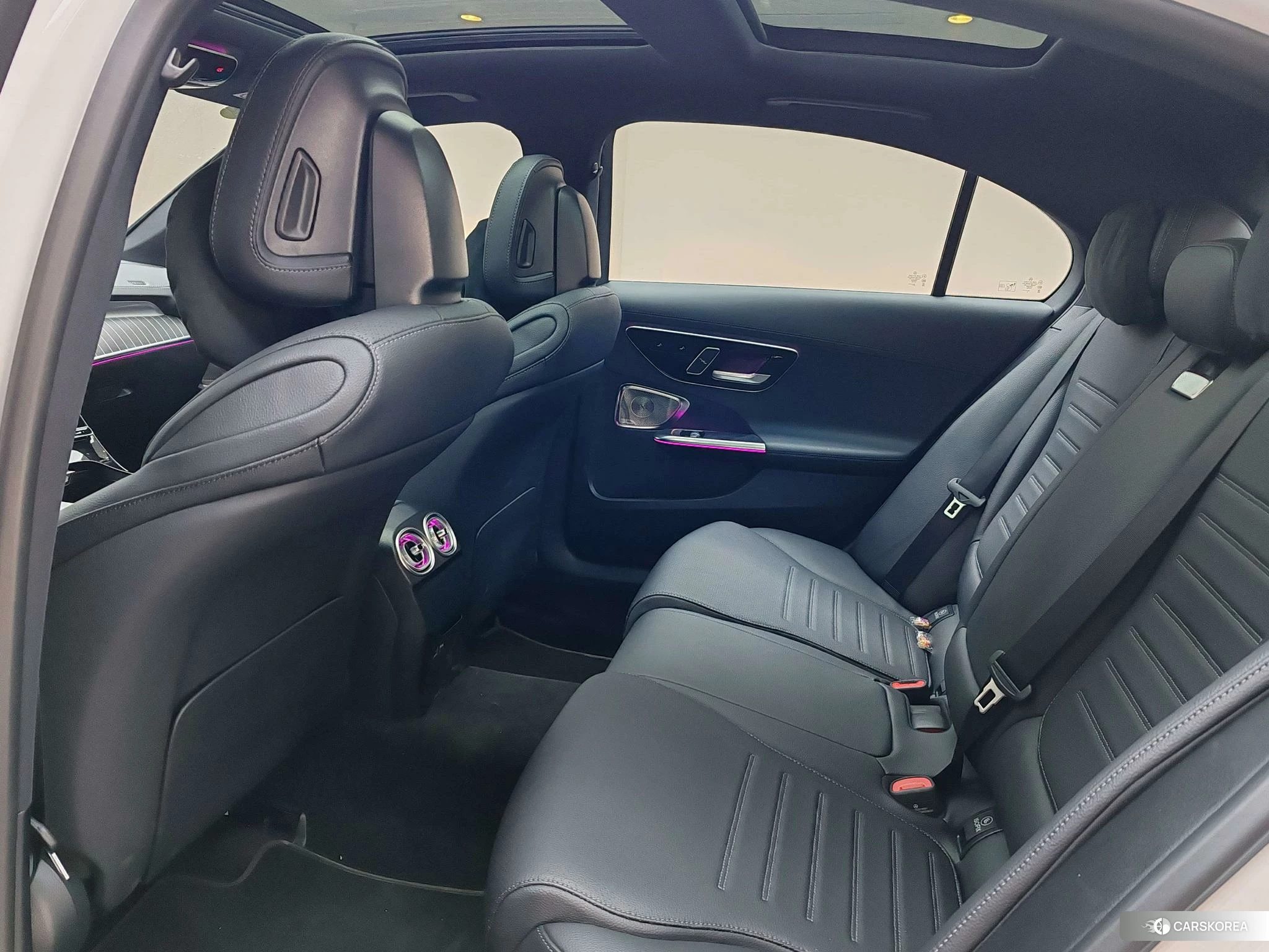 Mercedes-Benz C-class 2023 Белый из Китая