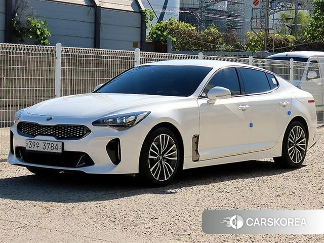 Kia Stinger 2018 Белый из Кореи