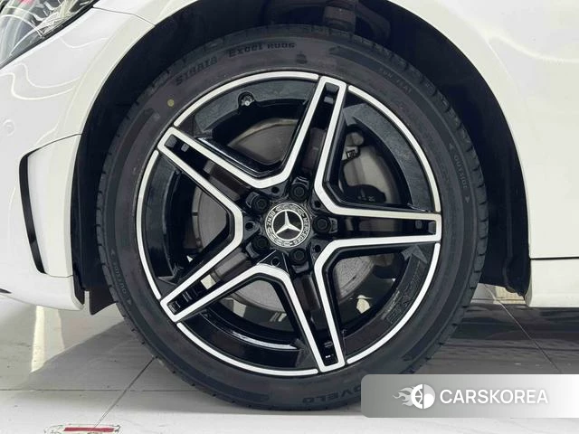 Mercedes-Benz C-class 2021 Белый из Китая