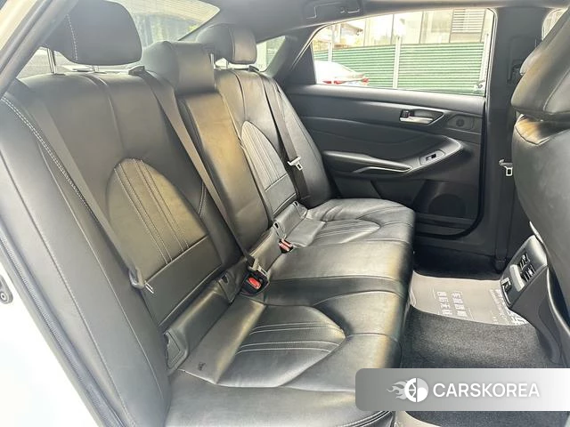 Toyota Avalon 2021 Белый из Китая