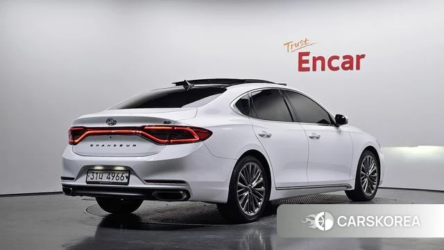 Hyundai Grandeur IG 2018 Белый из Кореи