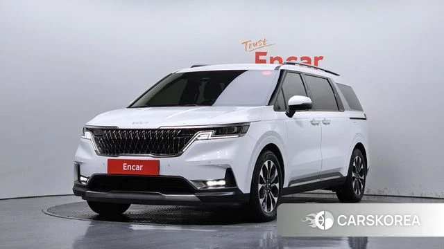 Kia Carnival 4th generation 2023 Белый из Кореи