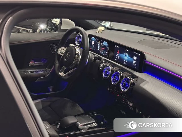 Mercedes-Benz CLA 2021 Белый из Китая