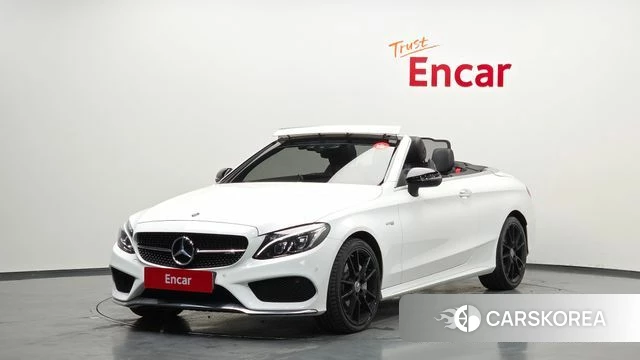 Mercedes-Benz C-Class W205 2018 Белый из Кореи