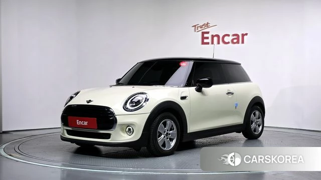 Mini Cooper 2019 Жемчужный цвет из Кореи