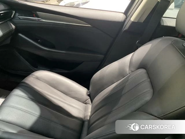 Mazda Atenza 2022 Белый из Китая