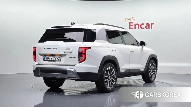 Ssangyong Torres 2023 Белый из Кореи