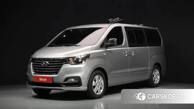 Hyundai The New Grand Starex 2019 Серебристо-серый из Кореи