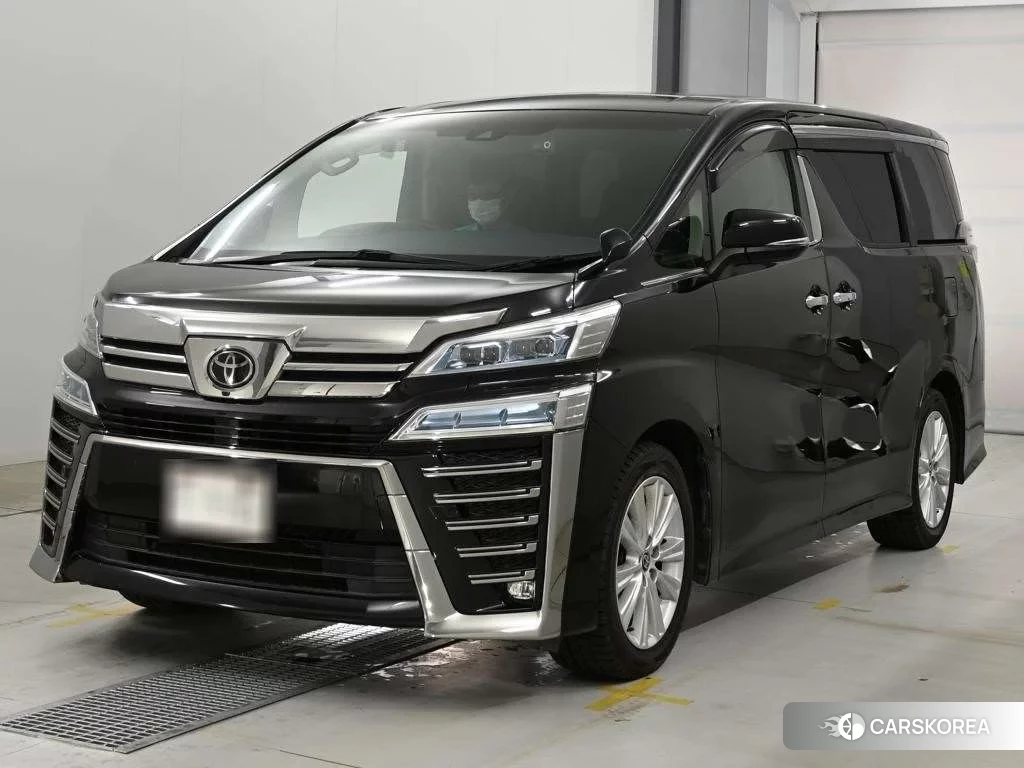 Toyota Vellfire 2021 из Японии