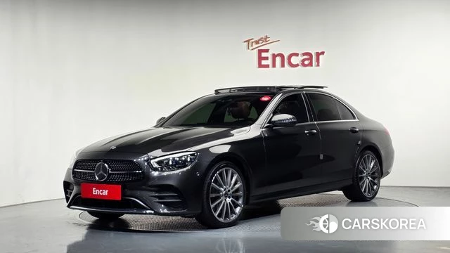 Mercedes-Benz E-Class W213 2021 Серый из Кореи