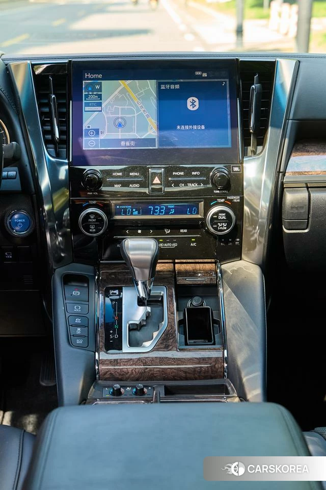 Toyota Vellfire 2021 Черный из Китая