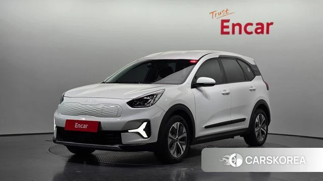 Kia Niro Plus 2022 Белый из Кореи