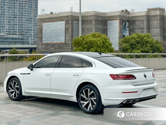 Volkswagen CC 2021 Белый из Китая