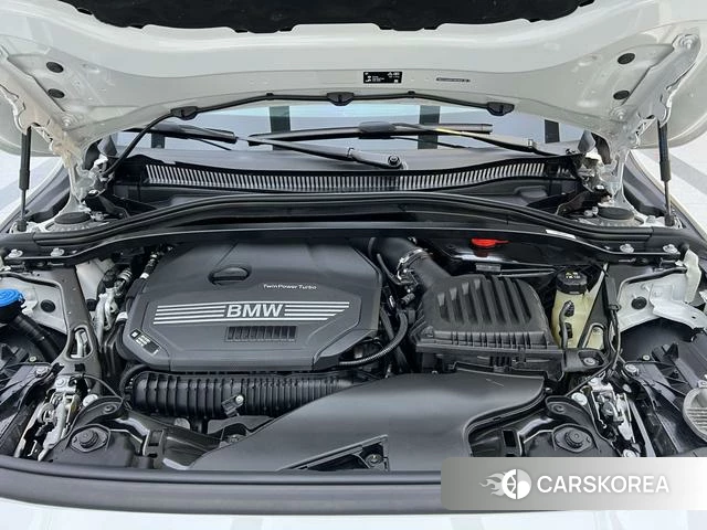 BMW 2 series 2023 Белый из Китая