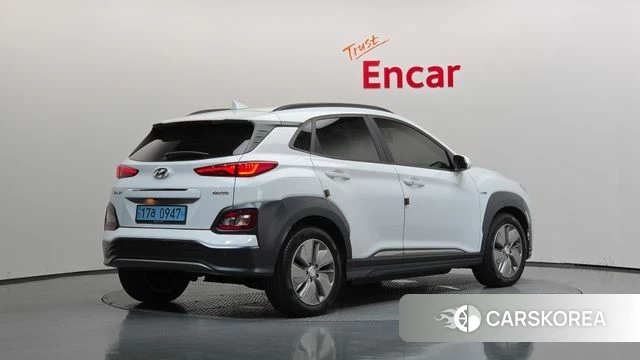 Hyundai Kona Electric 2019 Белый из Кореи