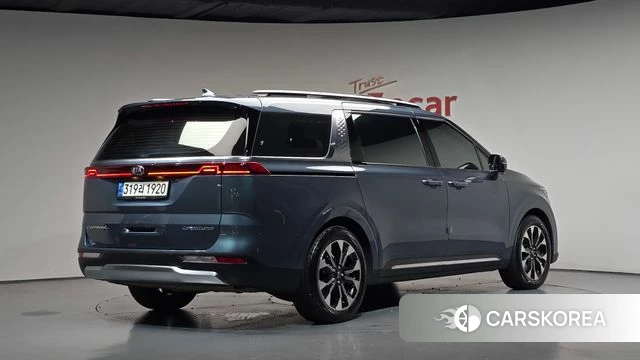 Kia Carnival 4th generation 2020 Серый из Кореи