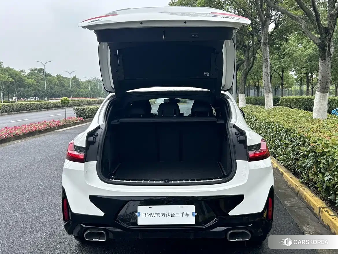 BMW X4 M 2025 Белый из Китая