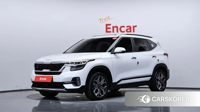 Kia Seltos 2022 Белый из Кореи