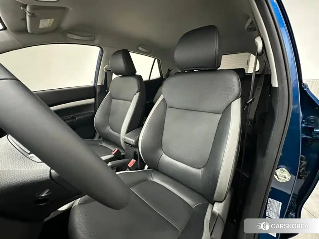 Kia KX1 2023 Синий из Китая