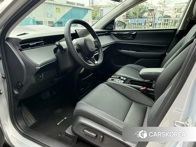 Honda e:NP2 2024 Серебристо-серый из Китая