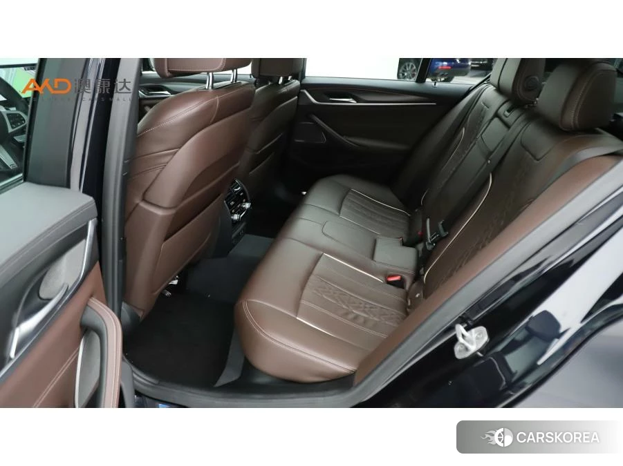 BMW 5 series 2020 Черный из Китая