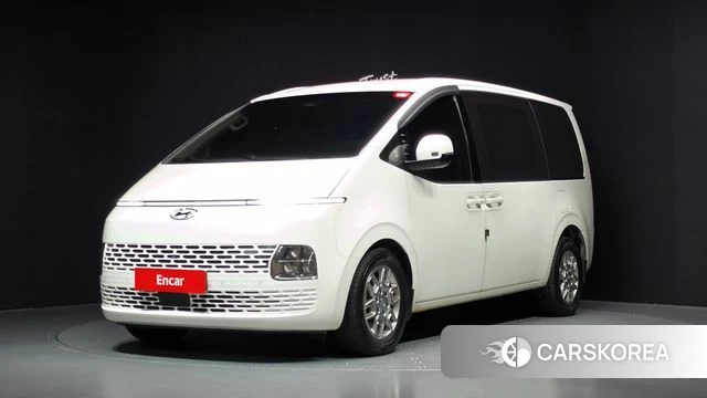 Hyundai Staria 2021 Белый из Кореи