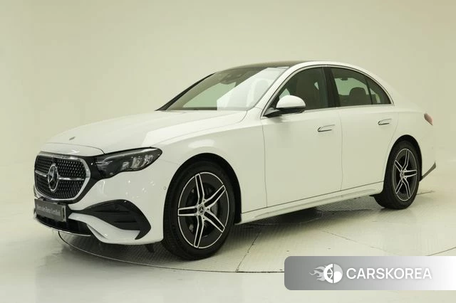 Mercedes-Benz E-Class W214 2026 Белый из Кореи