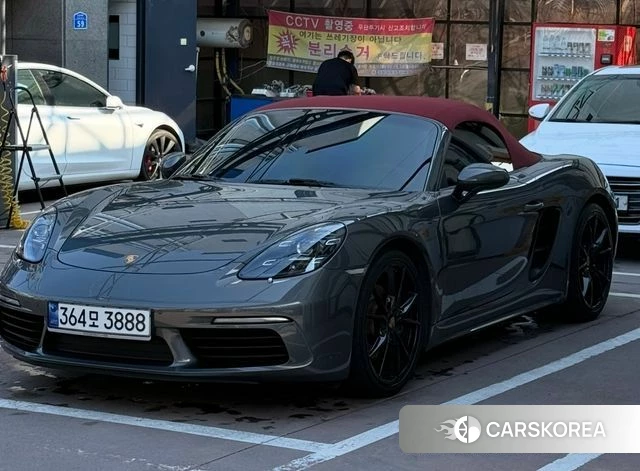 Porsche 718 Boxster 2018 Серый из Кореи