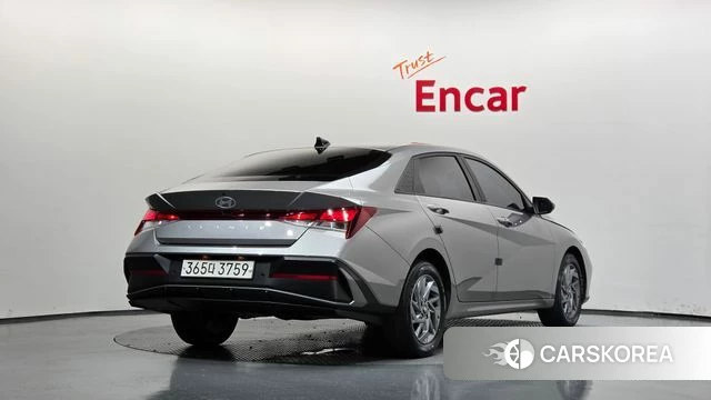 Hyundai The New Avante (CN7) 2023 Серебристо-серый из Кореи