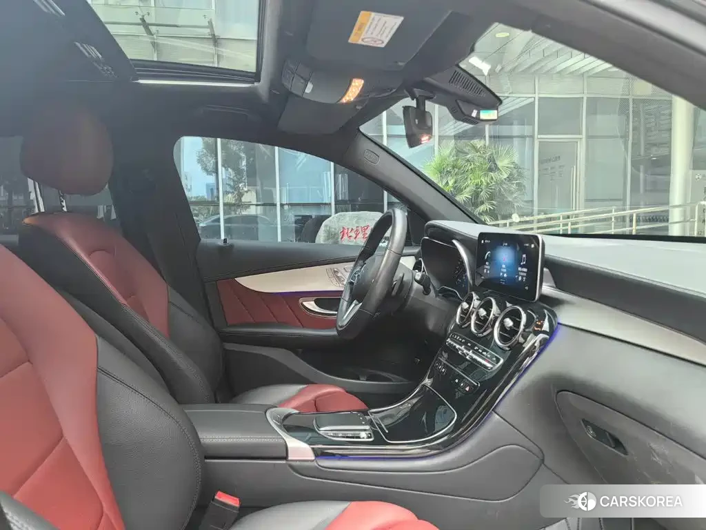 Mercedes-Benz GLC 2022 Silver/gray из Китая
