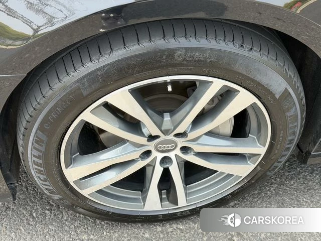 Audi A6 2021 Черный из Китая