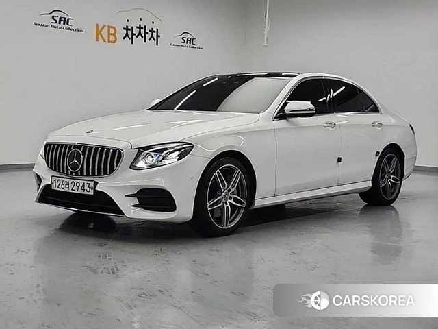 Mercedes-Benz E-Class W213 2020 Белый из Кореи