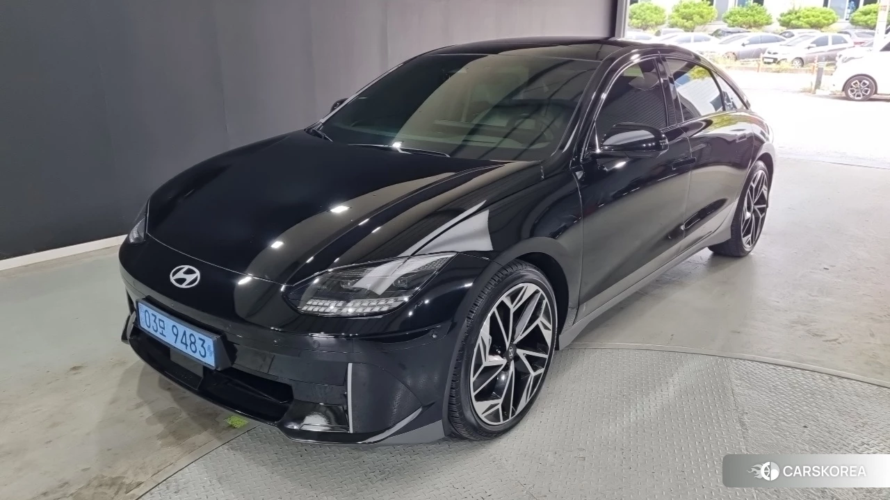 Hyundai Ionic 6 2022 Черный из Кореи