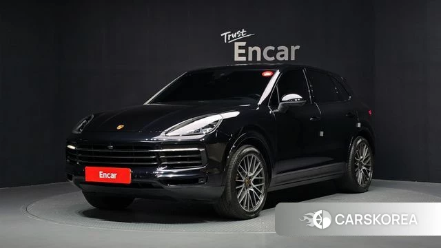 Porsche Cayenne (PO536) 2021 Черный из Кореи