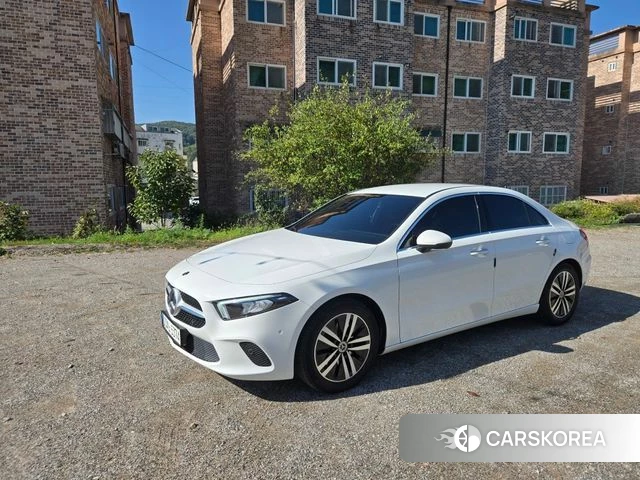 Mercedes-Benz A-Class W177 2020 Белый из Кореи