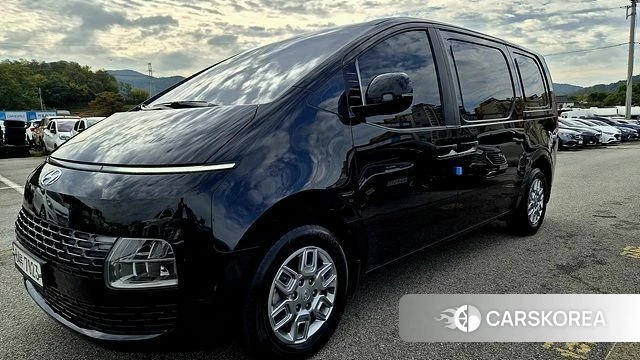 Hyundai Staria 2021 Черный из Кореи