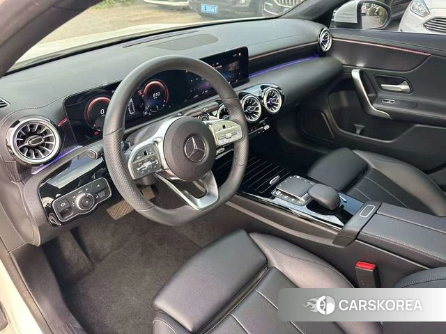 Mercedes-Benz A-Class 2022 Белый из Китая
