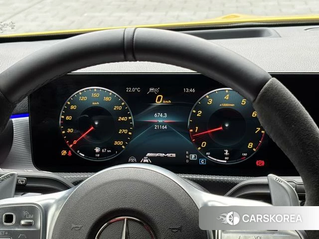Mercedes-Benz AMG A-Class 2022 Желтый из Китая