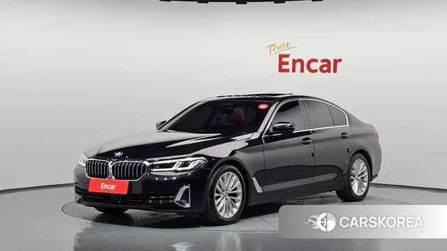BMW 5 Series (G30) 2021 Черный из Кореи