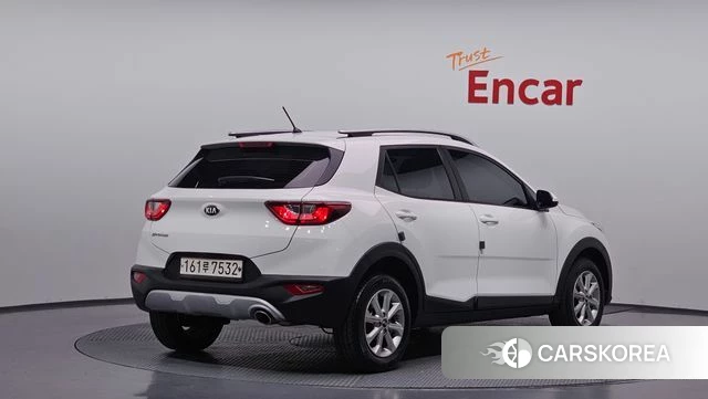 Kia Stonic 2020 Белый из Кореи