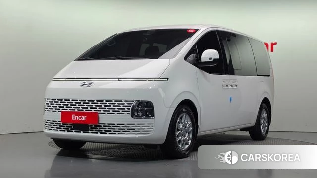 Hyundai Staria 2022 Белый из Кореи