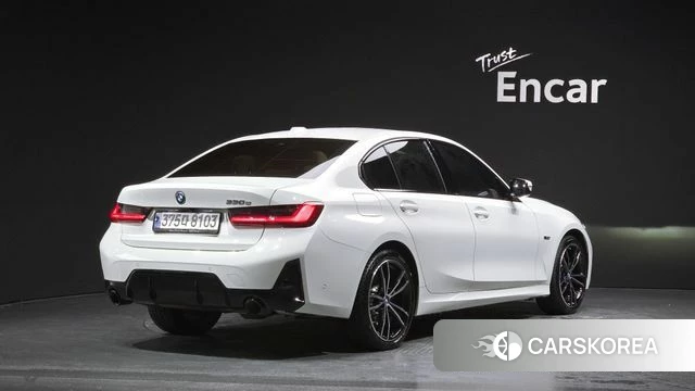 BMW 3 Series (G20) 2023 Белый из Кореи